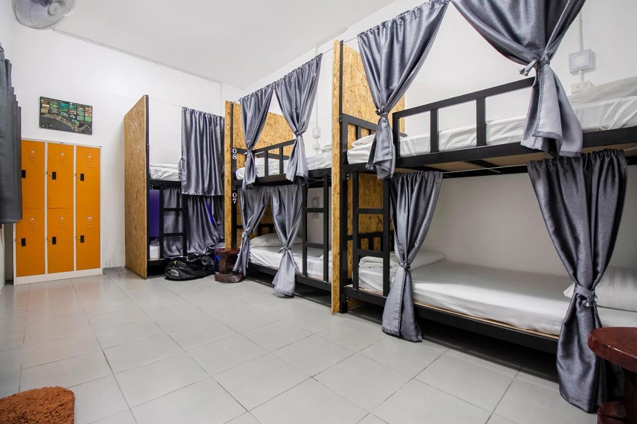 T & T Hostel Kancsanaburi Kültér fotó
